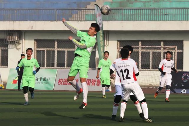 中超11人登场 中甲33人亮相 U21球员成联赛主角