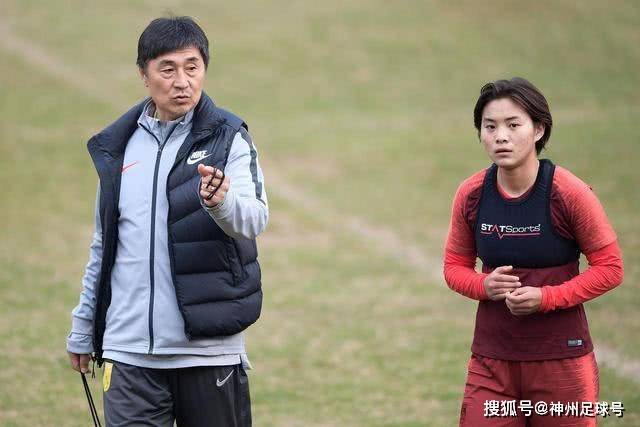 卡佩罗：姆巴佩和贝林厄姆将像梅西和C罗一样