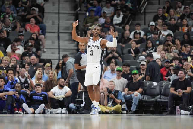 库里17+10康宁汉姆32+6+8 勇士终结活塞5连胜